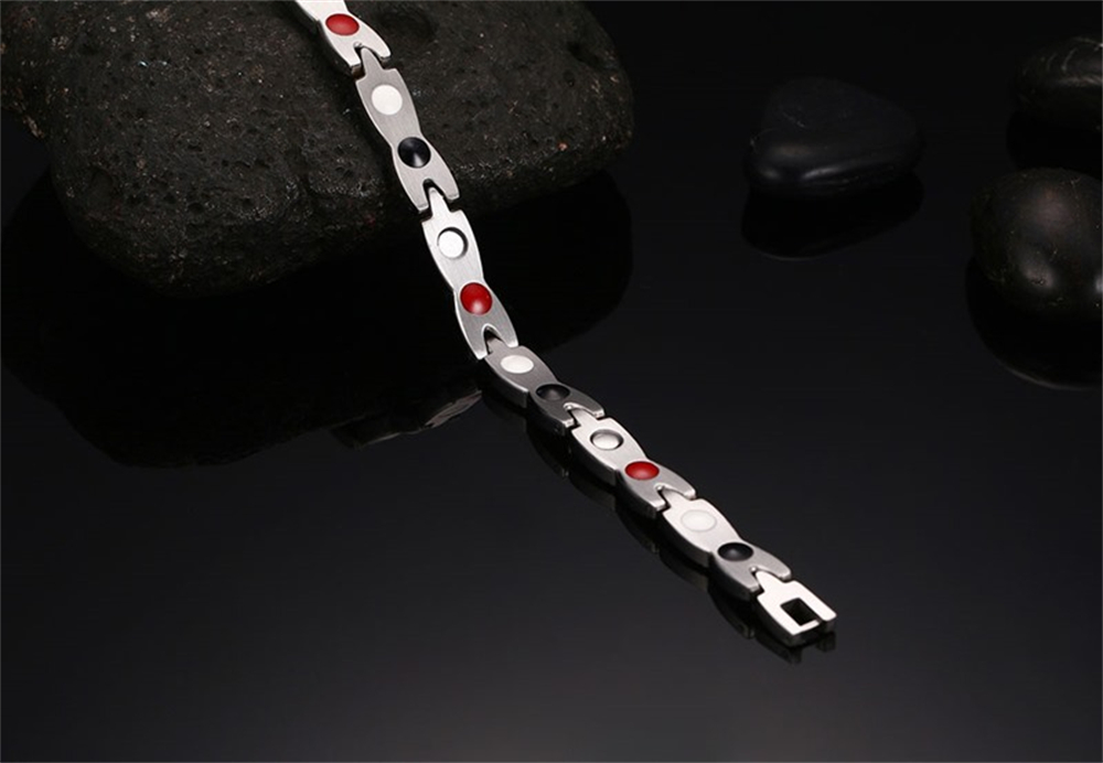 2023  HOT Twisted Healthy Magn - огляд і ціна Men Accessories Singapore